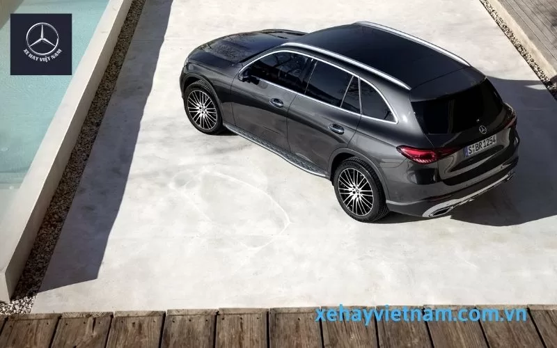 Mercedes GLC 300 4MATIC Mercedes GLC 300 4MATIC 6