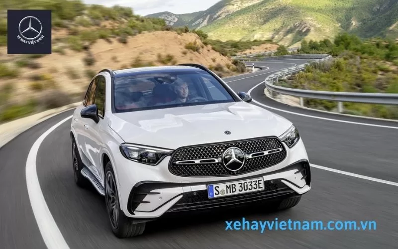 Mercedes GLC 300 4MATIC Mercedes GLC 300 4MATIC 13