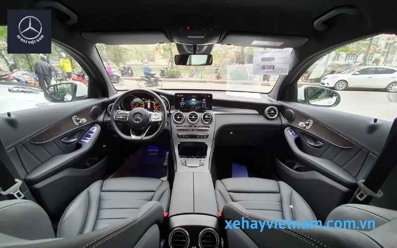 Mercedes GLC 300 4MATIC Coupé Chất liệu cao cấp được Mercedes ưu ái sử dụng trong mẫu Coupé 2023 này